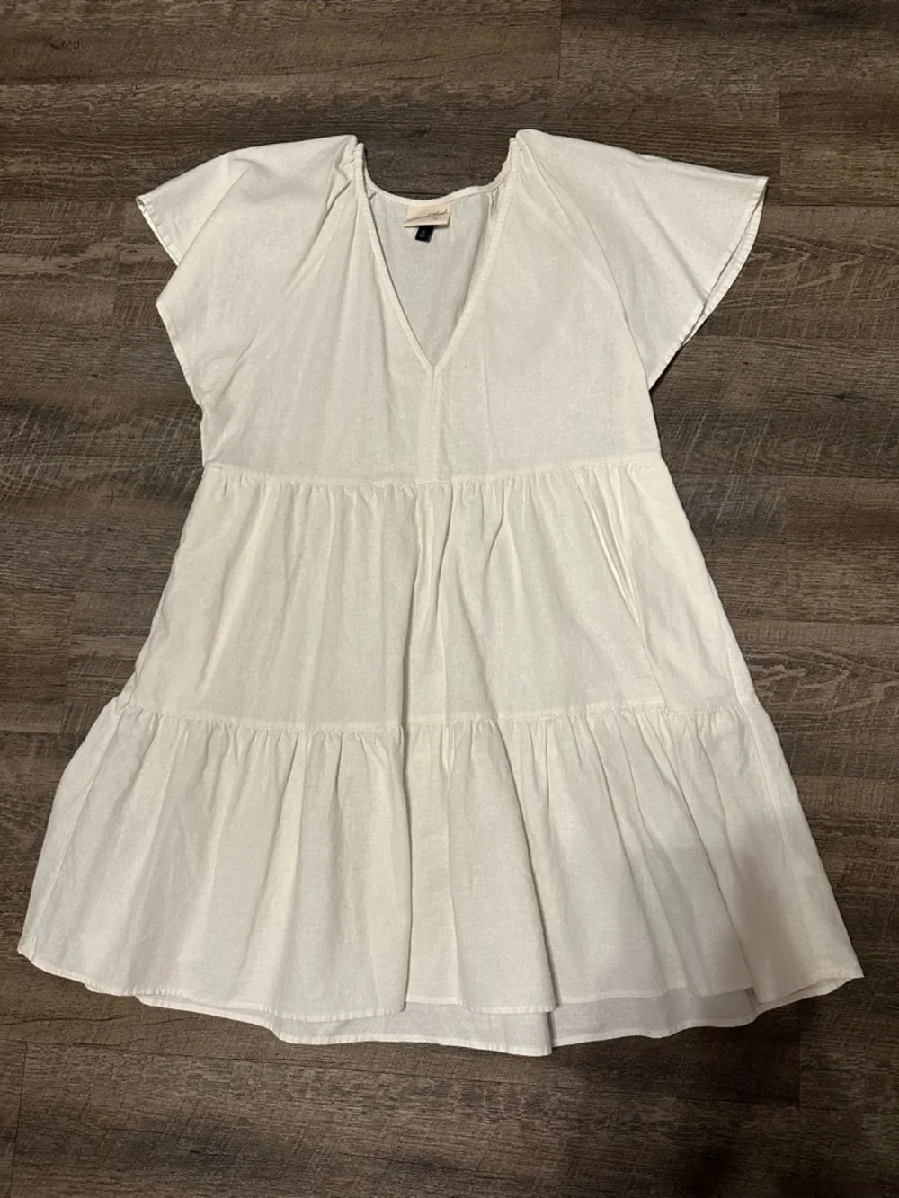 Women’s Tiered V-Neck Dress - Picture 1 of 2